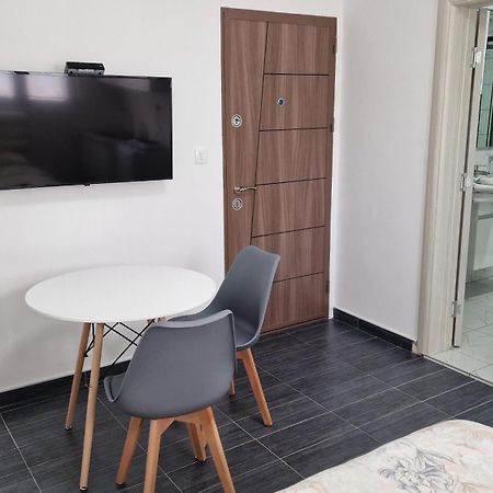 Apartman Tolosi Podgorica Eksteriør billede