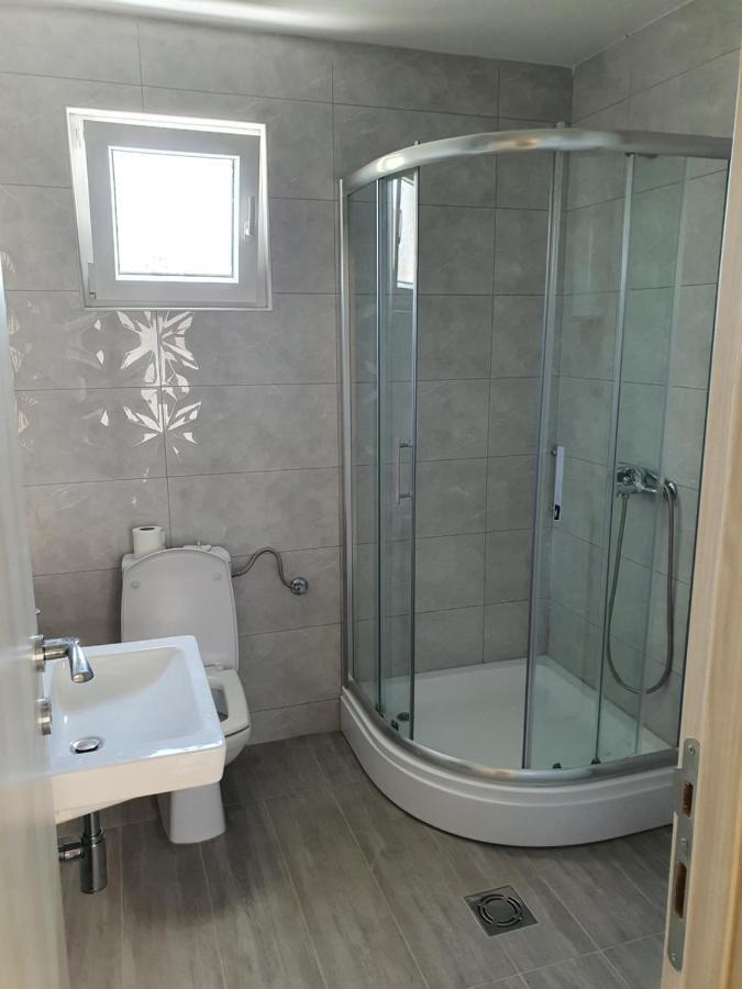 Apartman Tolosi Podgorica Eksteriør billede