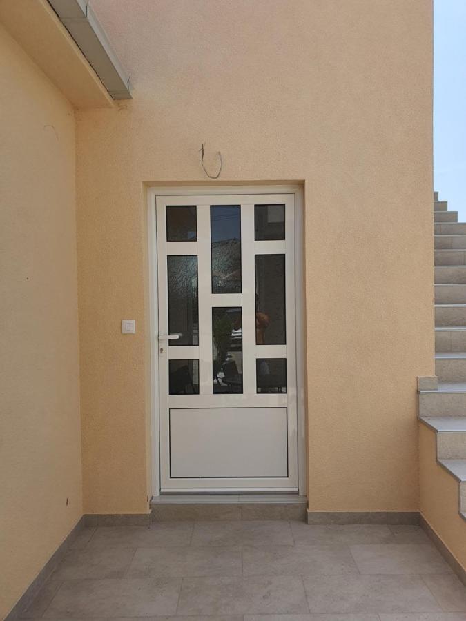 Apartman Tolosi Podgorica Eksteriør billede