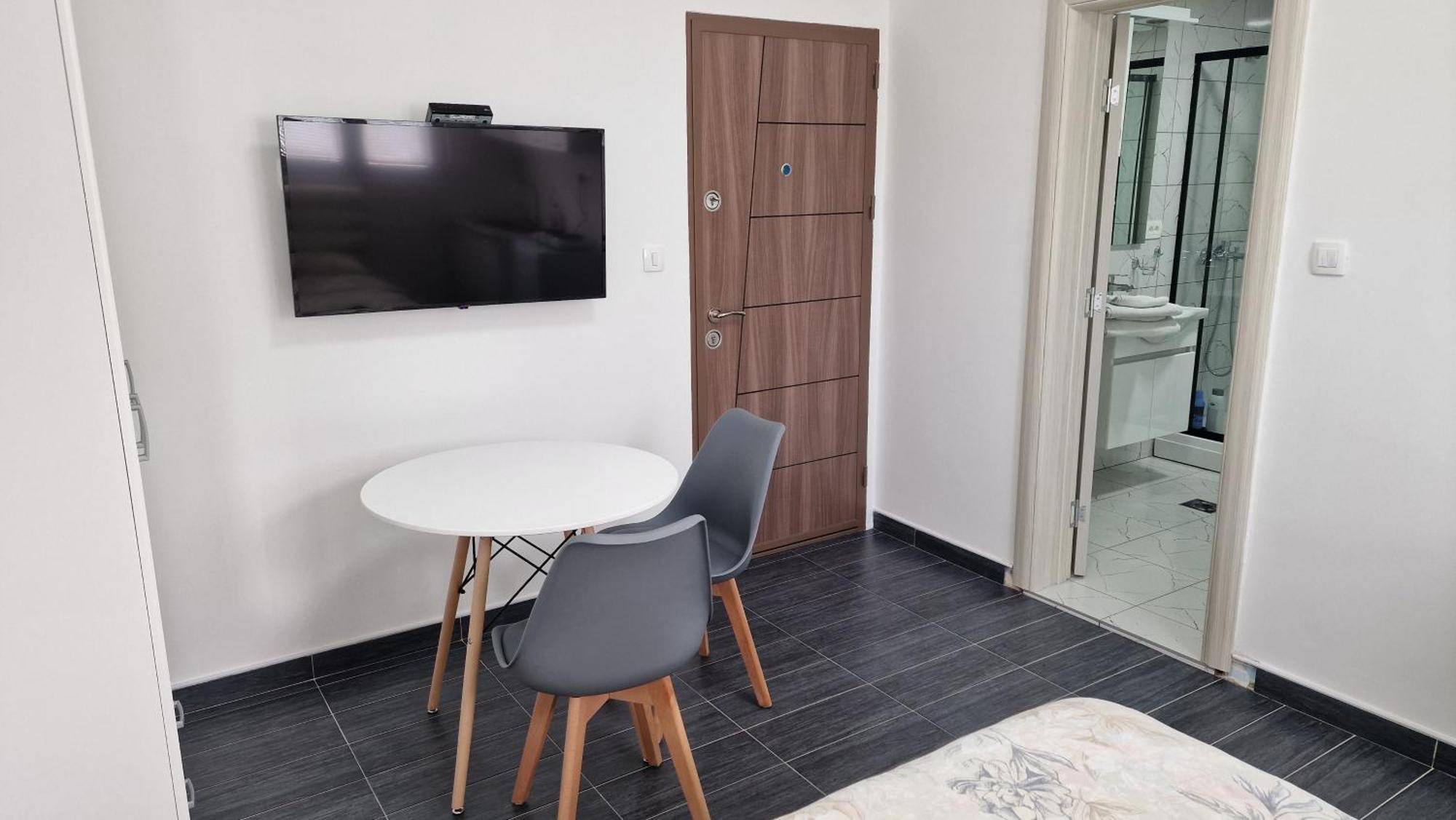 Apartman Tolosi Podgorica Eksteriør billede